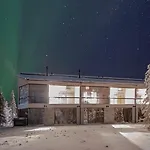 Frozen Ski-in Ski-out By Aavalevi ليفي