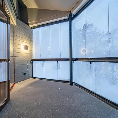 Daire Frozen Ski-in Ski-out By Aavalevi *